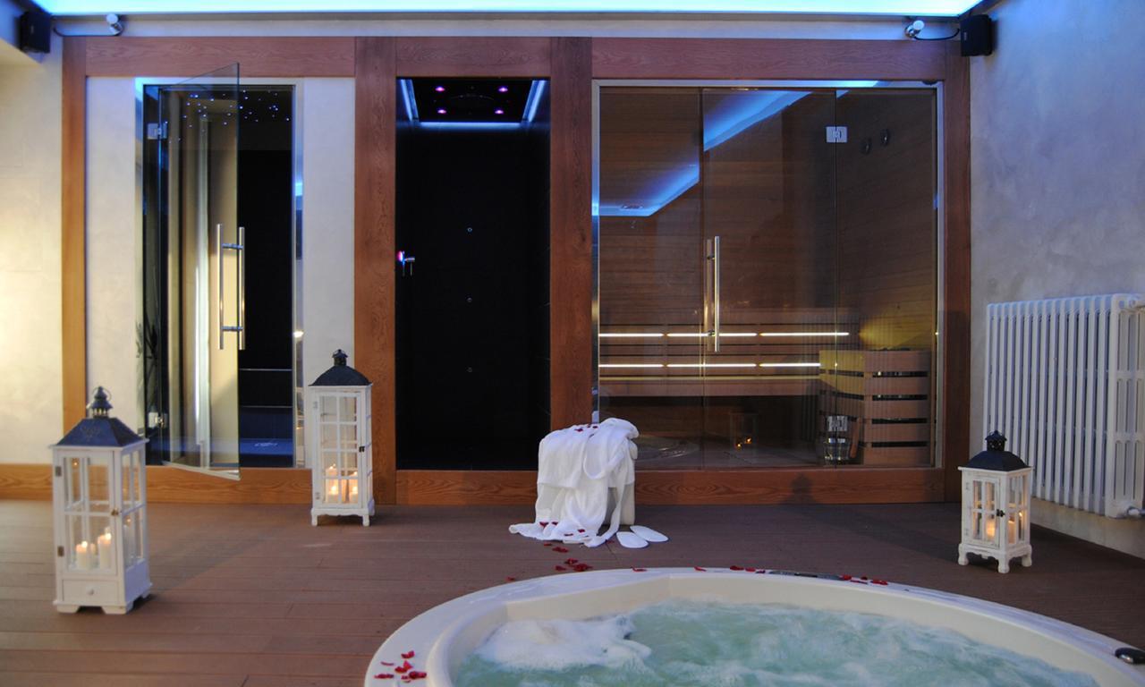 Rocche Di Montexelo - Green Key Apartments & Spa Monticello d'Alba المظهر الخارجي الصورة